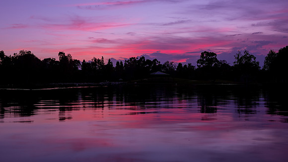Monday night hues......